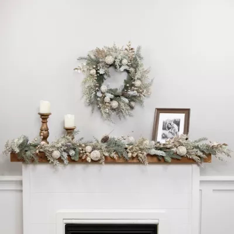Northlight Glittered Mixed Foliage With - 24in - Unlit Wreath