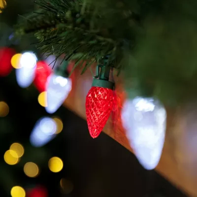 Northlight 100-Count Red And Pure White Faceted Led C9 66ft Green Wire String Lights