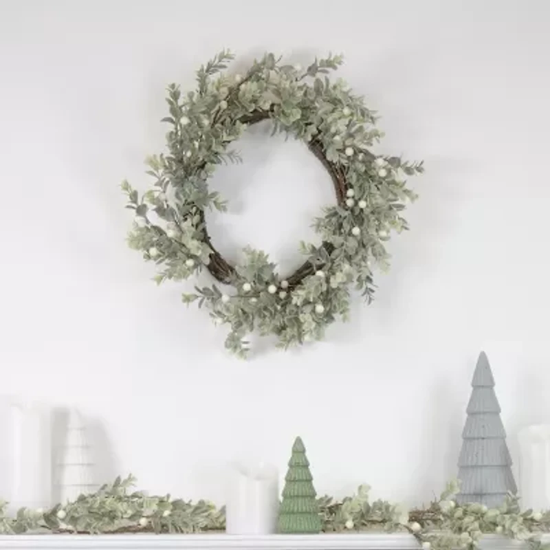Northlight Real Touch™️ Berry And Eucalyptus - 5ft X 8in - Unlit Christmas Indoor Garland