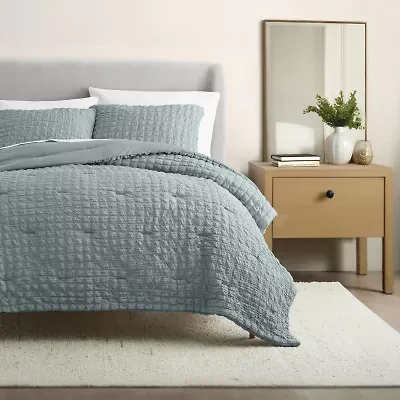 Casual Comfort Textured Seersucker Down Alternative Lightweight Comforter Set