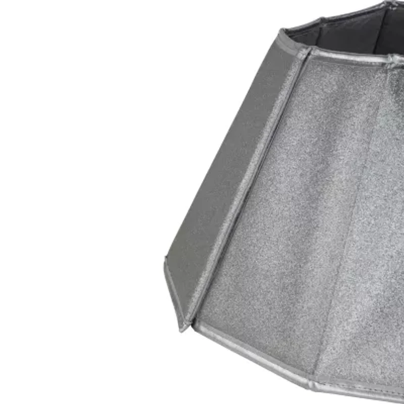 Northlight 27in Shiny Silver Fabric Hexagonal Christmas Tree Collar