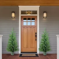 Northlight 4ft Potted Norway Spruce Medium - Unlit 4 Foot Spruce Christmas Tree