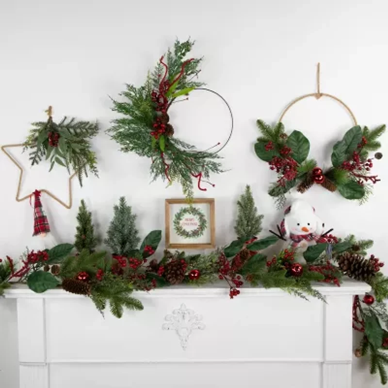 Northlight Red And Green Foliage Pinecones And Berries Artificial 17in Unlit Wreath