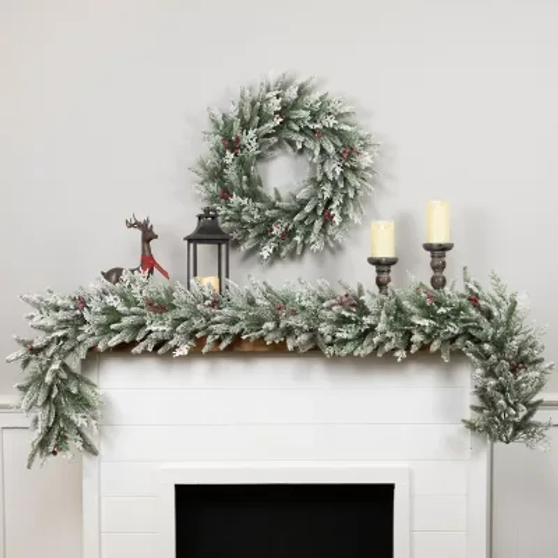 Northlight Flocked Wind River Fir With Berries - 24in - Unlit Wreath
