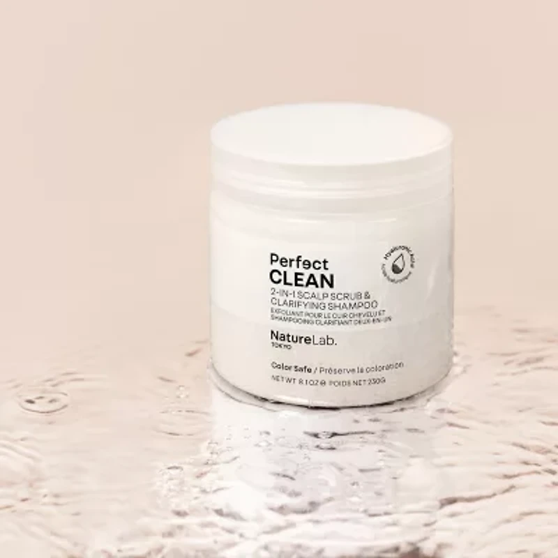 Naturelab. Tokyo Perfect Clean 2 I N 1 Scalp Scrub & Clarifying Shampoo