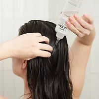 Naturelab. Tokyo Perfect Clean Scalp Balancing Sake Rinse