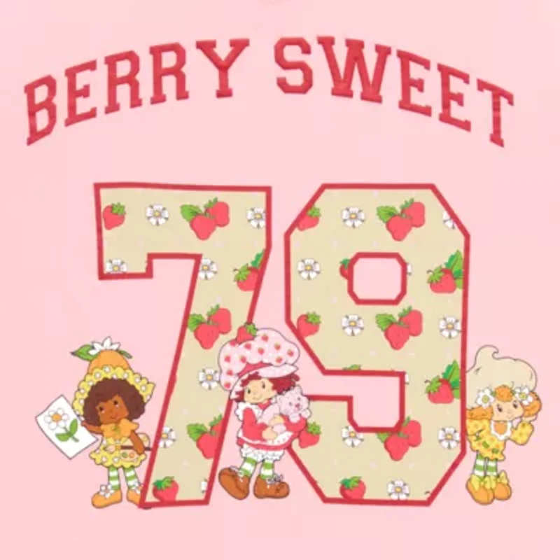 Strawberry Shortcake L Boyfriend Tee Womens Juniors Crew Neck Short Sleeve Regular Fit Graphic T-Shirt