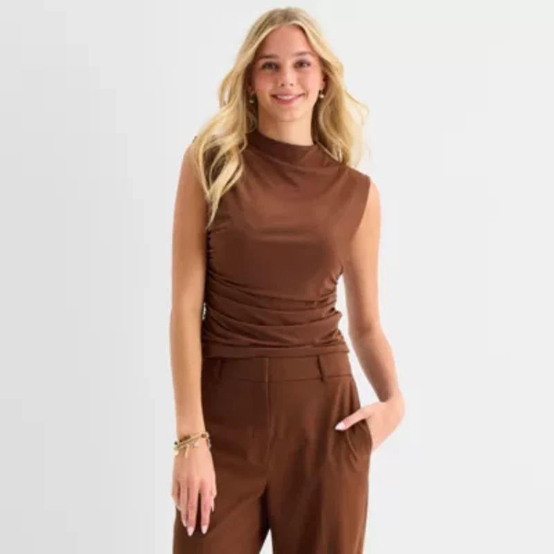 by&by Womens Juniors Mock Neck Sleeveless Blouse