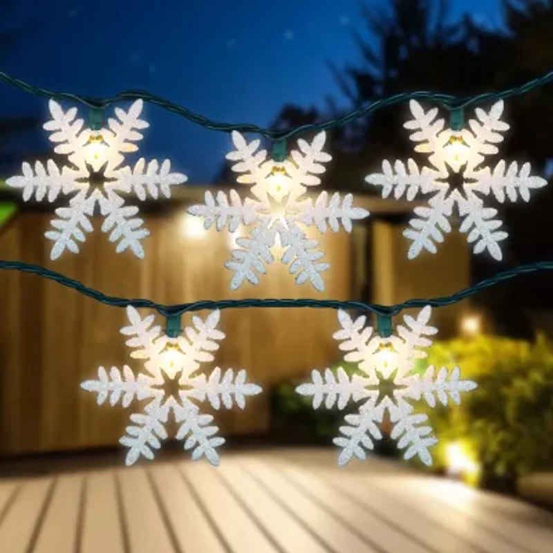 Northlight Glittered Snowflake String Lights
