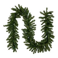 Northlight Canadian Pine Pre-Lit Christmas Indoor Garland