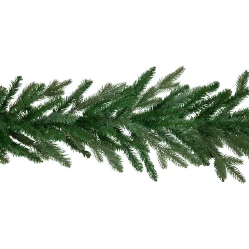 Northlight Grande Spruce Christmas Indoor Garland