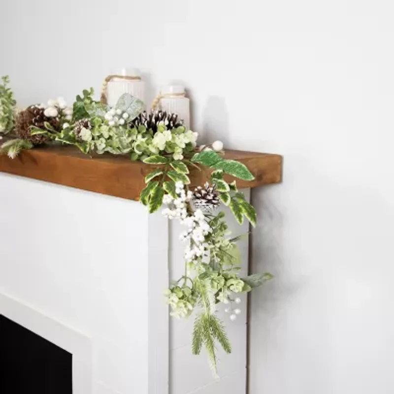 Northlight Frosted Pinecones Christmas Indoor Garland