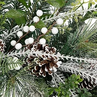 Northlight 36in Frosted Unlit Wreath