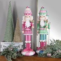 Northlight 21.5" King Christmas Nutcracker