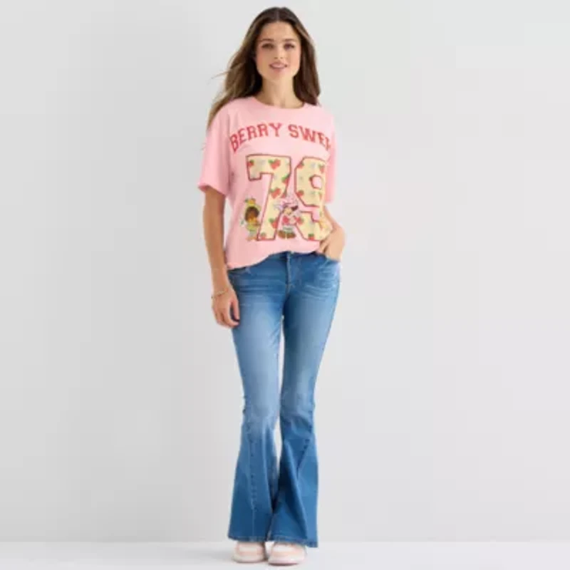 Strawberry Shortcake L Boyfriend Tee Womens Juniors Crew Neck Short Sleeve Regular Fit Graphic T-Shirt