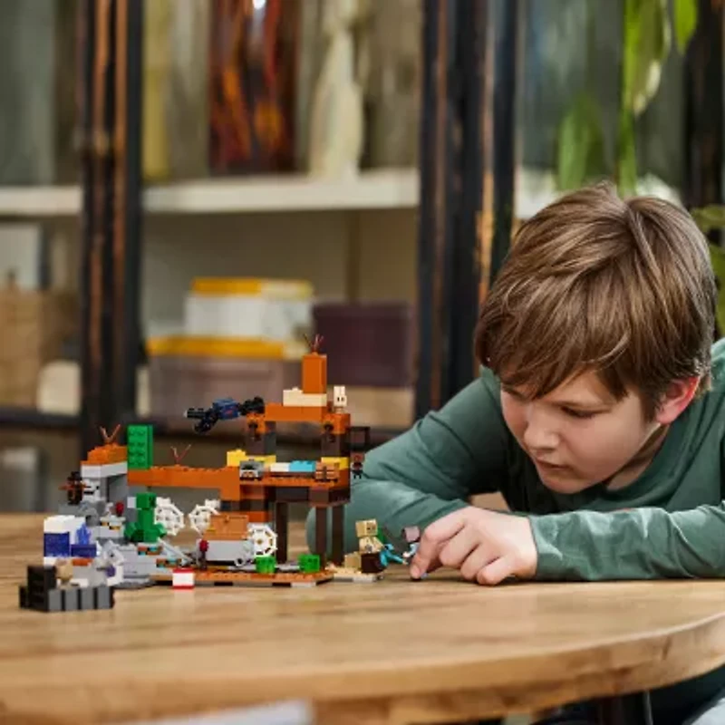 LEGO® Minecraft® Badlands Minesha Building Blocks 538-pc.