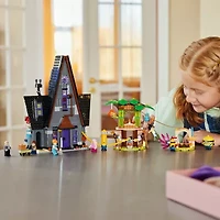 LEGO® Despicable Me Minions And Gru 75583 Building Blocks 868-pc.
