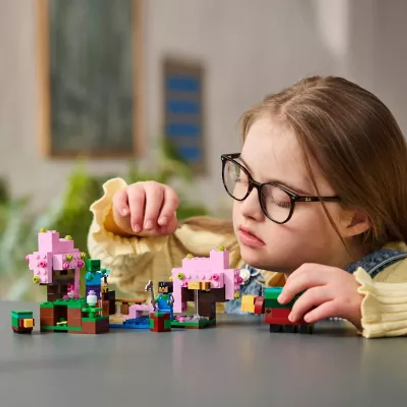 LEGO® Minecraft® Cherry Blossom Building Blocks 304-pc.