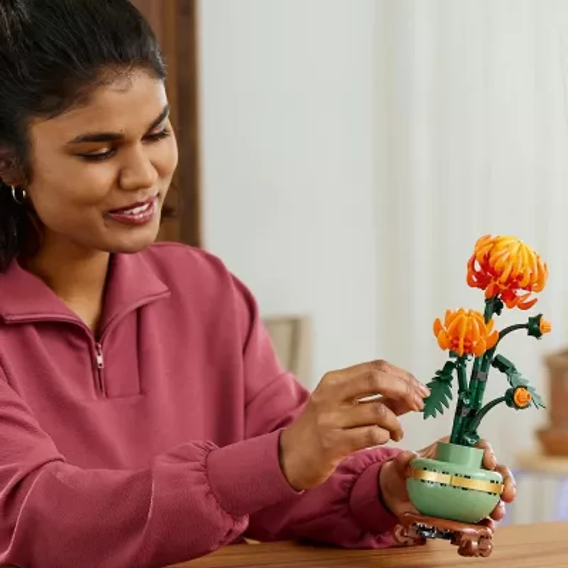 LEGO® Botanicals Chrysanthemum Building Blocks 278-pc.