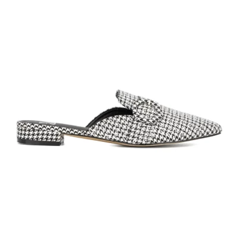 New York & Company Olga Womens Pointed Closed Toe Mules