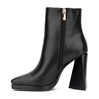 New York & Company Womens Yolanaie Stiletto Heel Booties