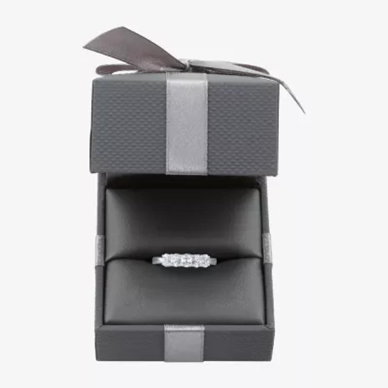 (H-I / Si1-Si2) Womens 2.5MM 1 CT. T.W. Lab Grown White Diamond 10K Gold 5-Stone Anniversary Band