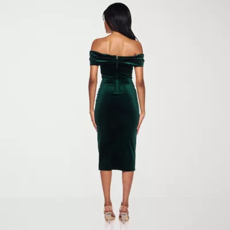 Premier Amour Womens Off The Shoulder Short Sleeve Velvet Sheath Dress