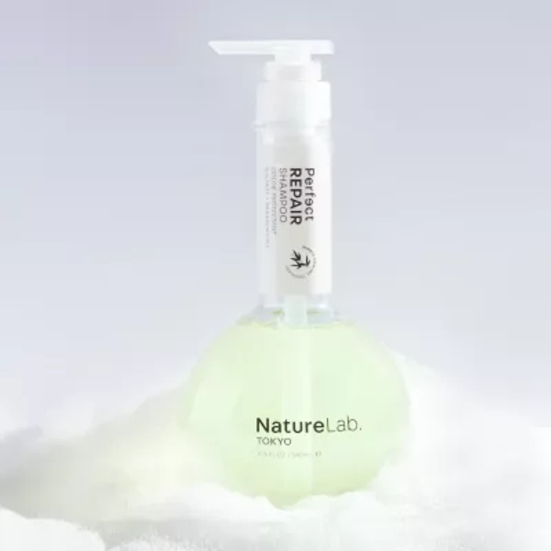 Naturelab. Tokyo Perfect Repair Shampoo