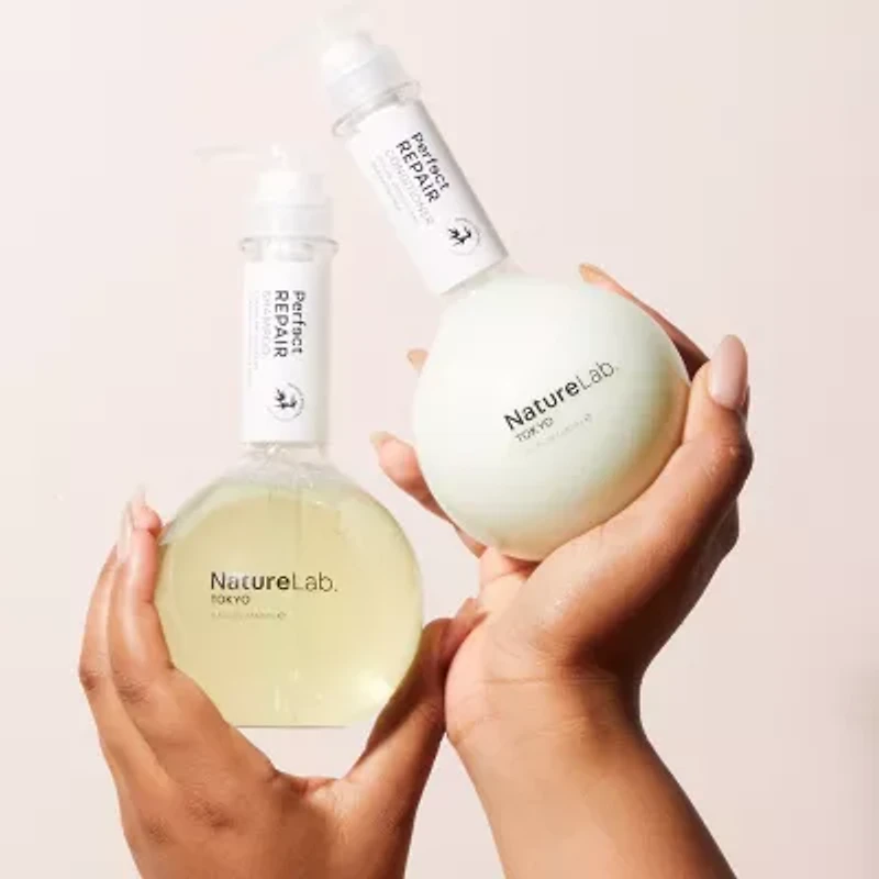 Naturelab. Tokyo Perfect Repair Shampoo