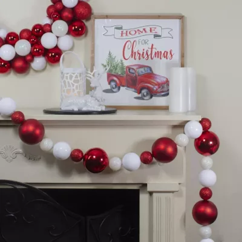 Northlight 3-Finish Red And White Christmas Indoor Garland