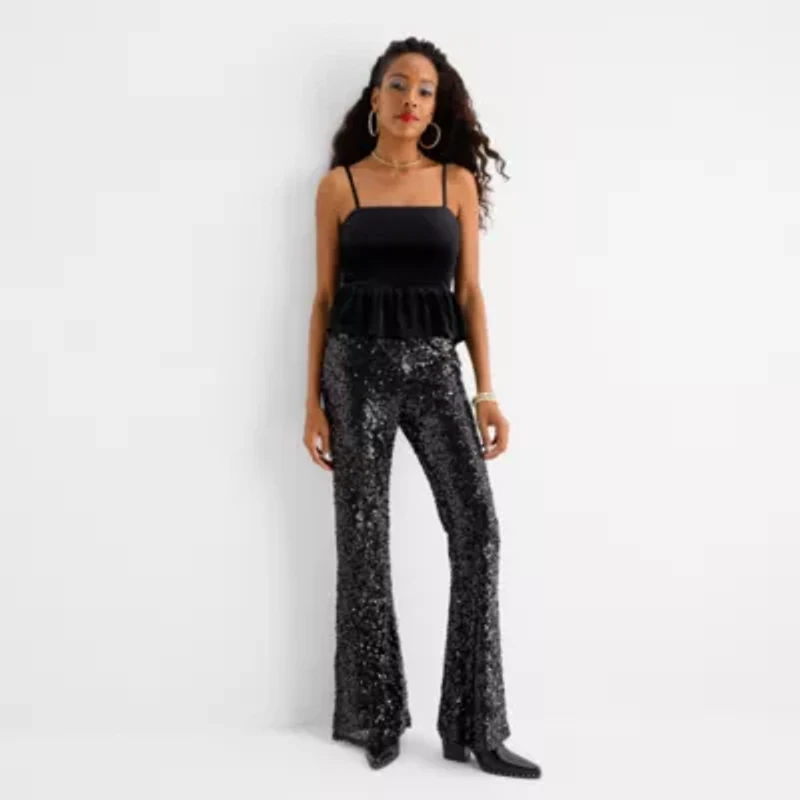 Jingle Ball Juniors Mid Rise Flat Front Pant