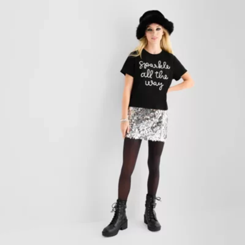 Jingle Ball Womens Juniors Round Neck Short Sleeve Crop Top