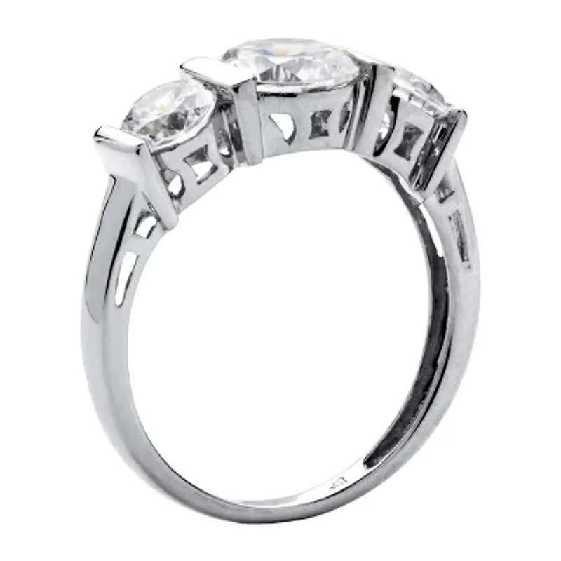 DiamonArt® Womens / CT. T.W. White Cubic Zirconia 10K Gold Round Engagement Ring
