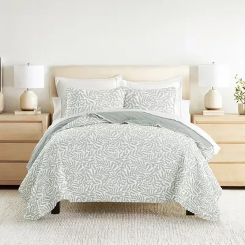 Casual Comfort Reversible Quilt Set