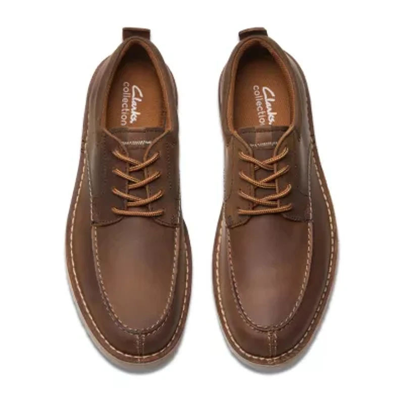 Clarks Eastridge Mens Moc Closed Toe Oxford Shoes
