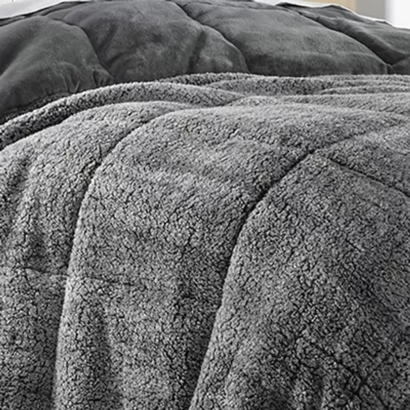 North Pole Trading Co. Solid Faux Mink To Sherpa Reversible Comforter