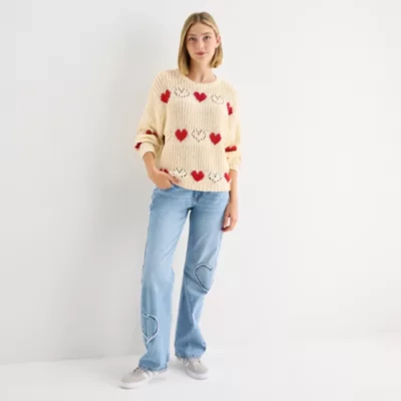 Arizona Juniors Womens Crew Neck Long Sleeve Hearts Pullover Sweater