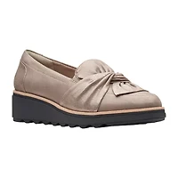 Clarks Womens Sharon Dasher Closed Toe Slip-On Shoe