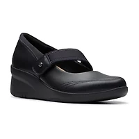 Clarks Suttyn May Womens Moc Closed Toe Slip-On Shoe