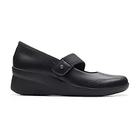 Clarks Suttyn May Womens Moc Closed Toe Slip-On Shoe