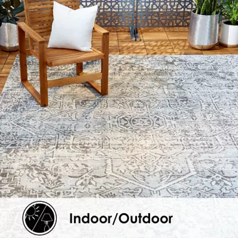 Nicole Miller Patio Sofia Fleur Medallion Loomed Rectangular Outdoor Area Rug