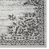 Nicole Miller Patio Country Azalea Medallion Loomed Rectangular Outdoor Area Rug