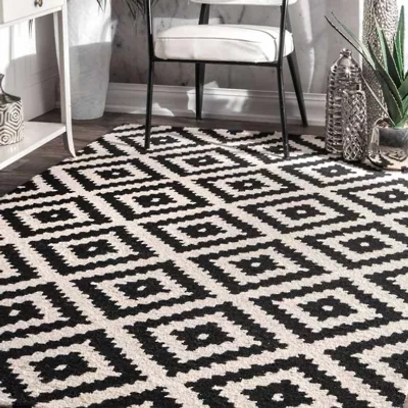 nuLoom Hand Tufted Kellee Rug