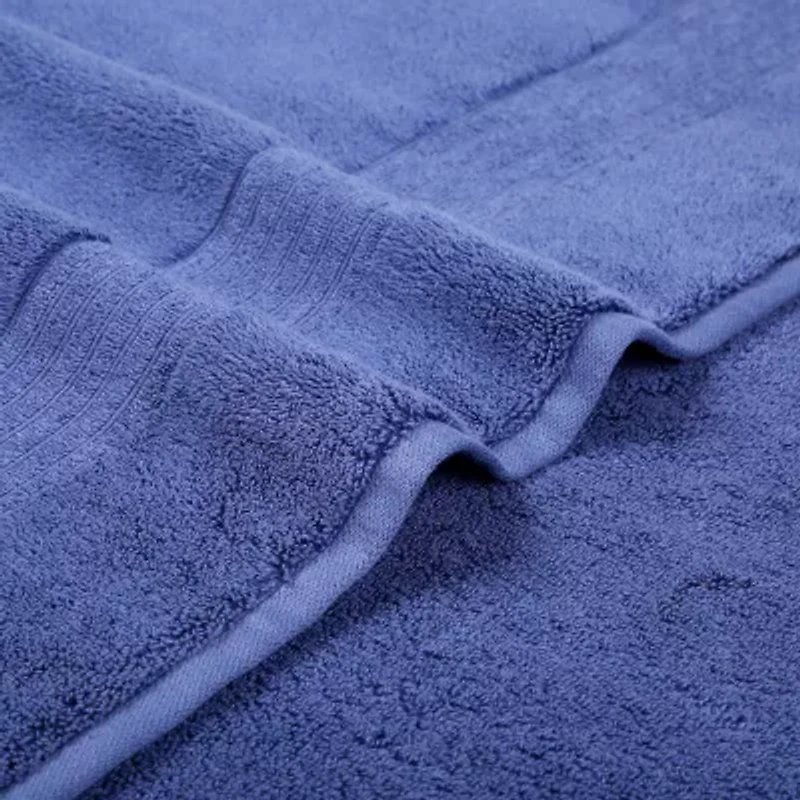 Liz Claiborne Signature Plush Bath Towel