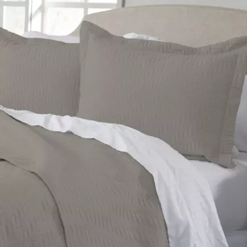 Linery Herringbone Stitched Quilt Set
