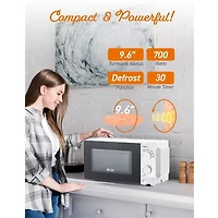 Commercial Chef 0.6-Cu. Ft. Countertop Microwave