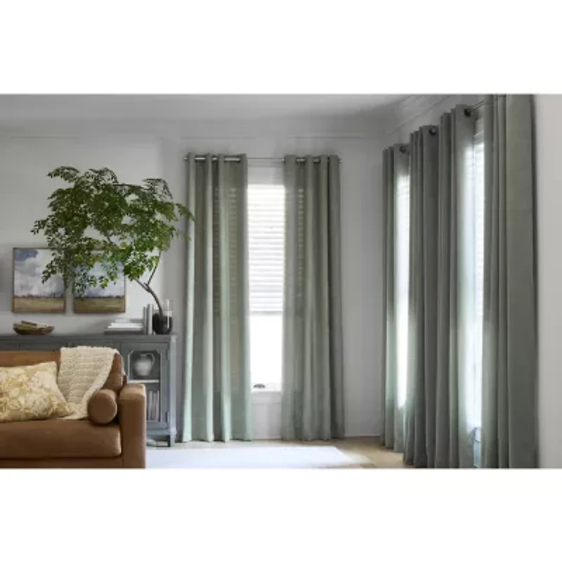 Regal Home Ayden Solid Grommet Top Energy Saving Blackout Single Curtain Panel