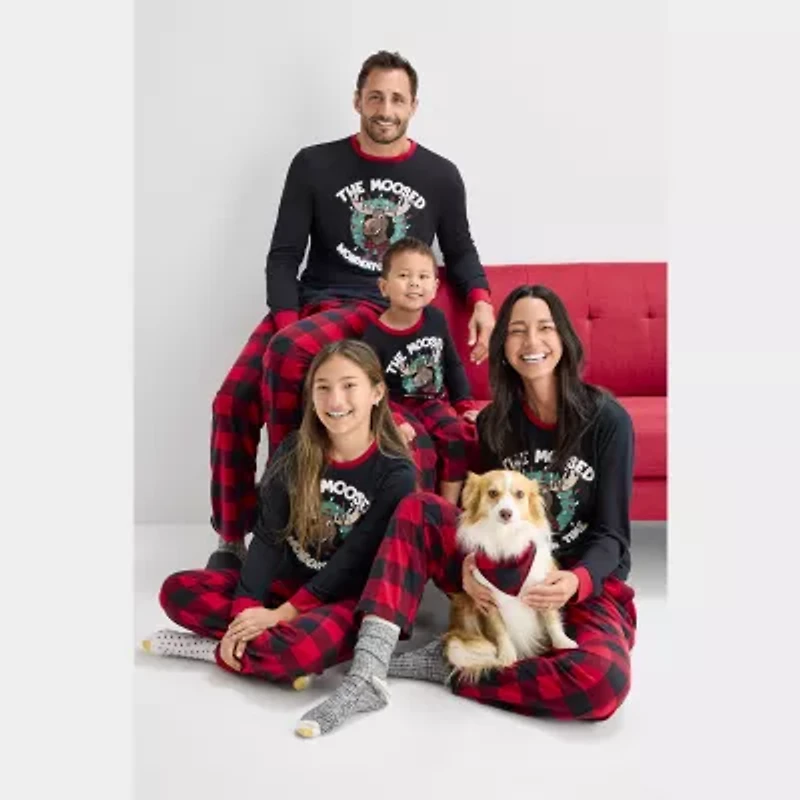 North Pole Trading Co. Moose Buffalo Mens Crew Neck Long Sleeve 2-pc. Matching Family Pajama Sets