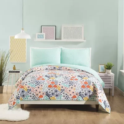 Makers Collective Elizabeth Olwen Mayflower Blush Quilt Set 3-pc. Reversible Quilt Set