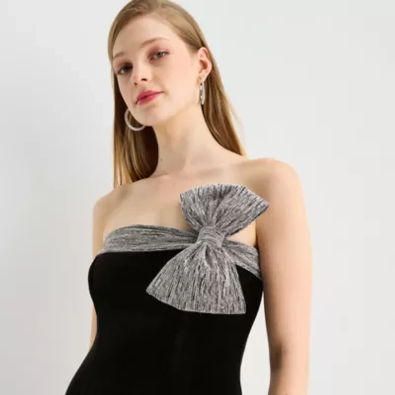 Sam And Jess Velvet Womens Evening Gown